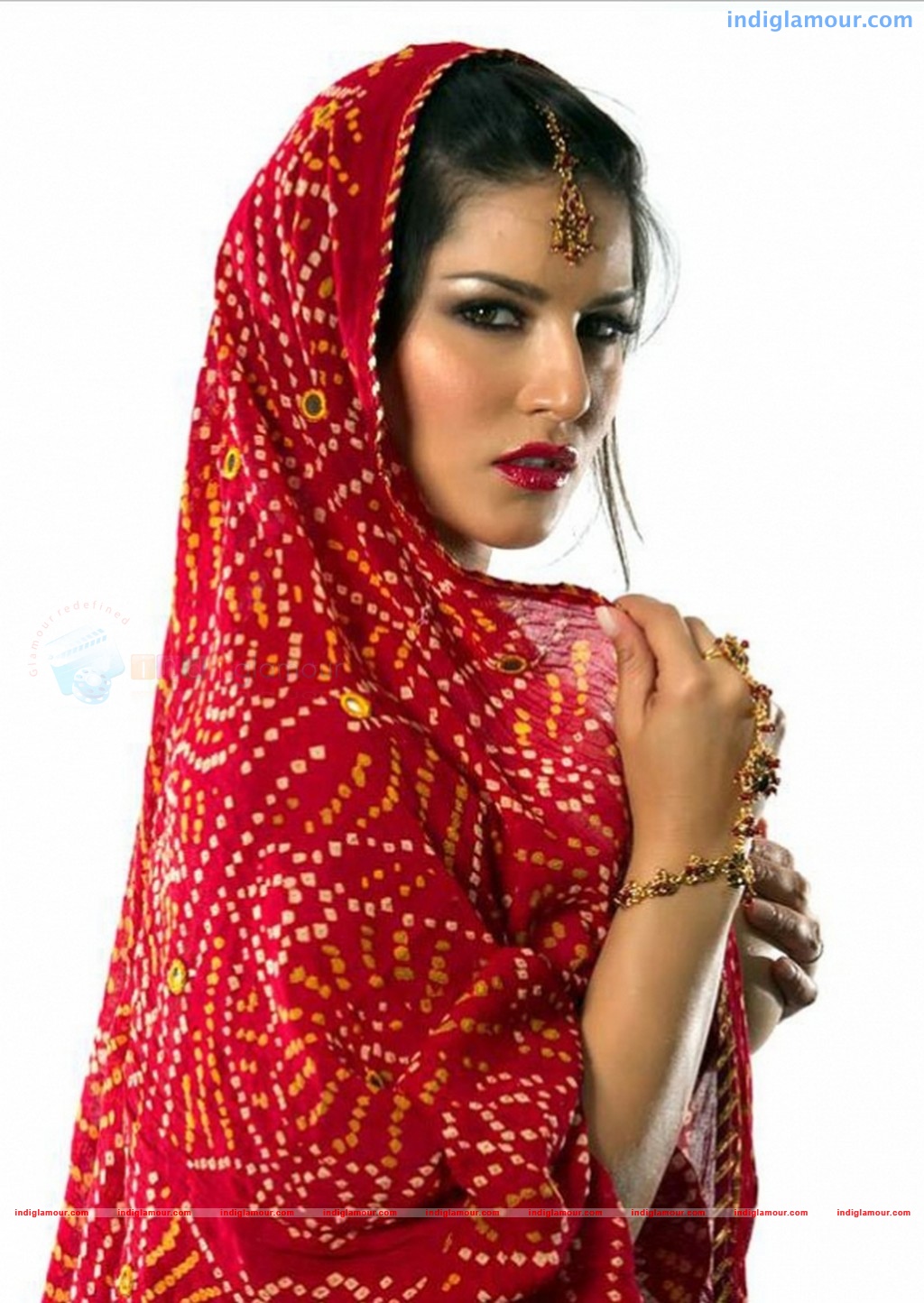 Bollywood Actress Sunny Leone photo