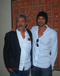 Raajneeti photos