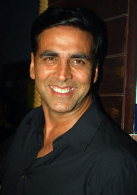 Akshay kumar promotes Desi Boyz photos