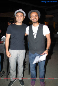 Farhan Akhtar Gul Panag launches Wednesday Soul Novel Photos Hindi Event photos