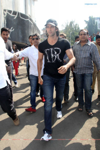 Hrithik Roshan and Sanjay Dutt visited Chandan Theatre Hindi Event photos