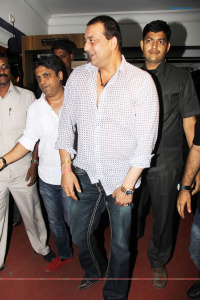 Hrithik Roshan and Sanjay Dutt visited Chandan Theatre Hindi Event photos