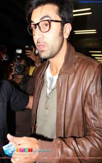 Ranbir Kapoor and Anushka Sharma Leaves For TOIFA Awards  Hindi  Event Photos,Ranbir Kapoor and Anushka Sharma Leaves For TOIFA Awards  Hindi  Event Stills