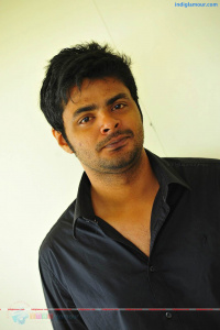 Maqbool Salmaan photos