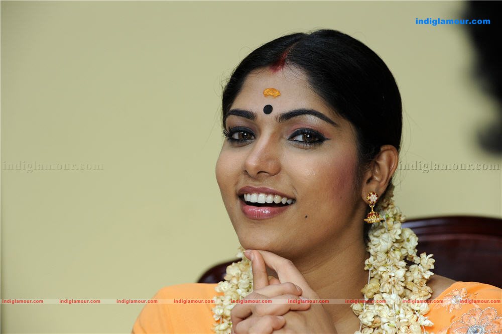 Muktha Malayalam Actress