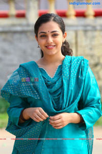 Nitya Menon Malayalam Actress photo