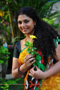 Asha Sarath Malayalam Actress photo