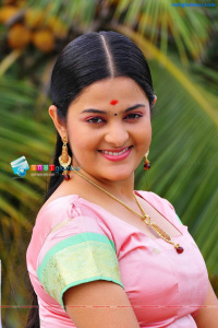 Srinidhi Malayalam Actress photo