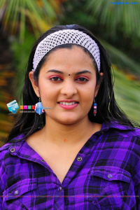 Srinidhi Malayalam Actress photo