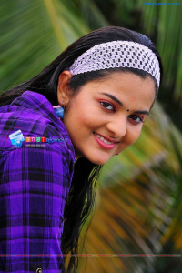 Srinidhi Malayalam Actress photo
