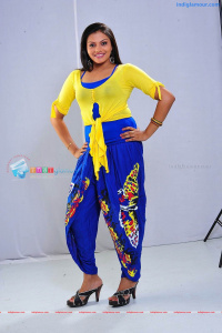 Madhavi Malayalam Actress photo