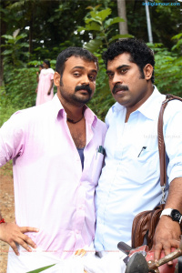 Elsamma Enna Aankutty photos