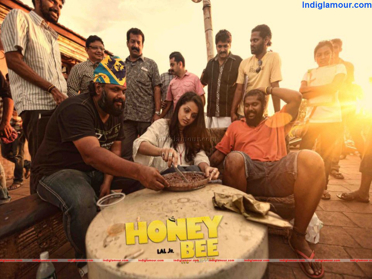 honey bee malayalam movie mp3 320kbps download