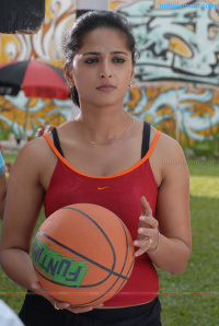 Anushka Tamil Actress photos