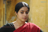 Poorna Tamil Actress photo