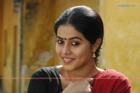Poorna Tamil Actress photo
