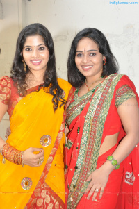 Oru Thuli Punnagai photos