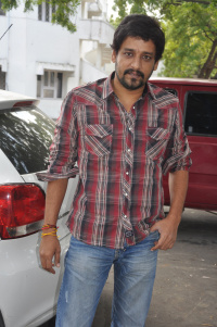 Adhi Thappu Audio Launch photos