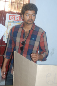 Kollywood Celebrities Cast Their Votes photos