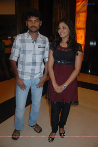 Vettai Premiere Show Tamil Event photos