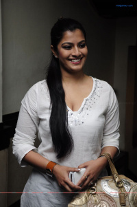 Varalaxmi Sarathkumar Celebrates Womans Day photos