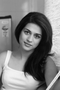 Shraddha Das photos