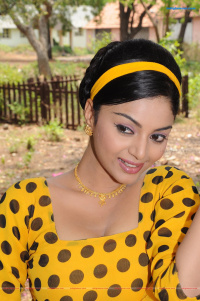 Sanam photos