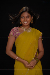 Victoria Tamil Actress photo