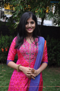 Anaswara Tamil Actress photo