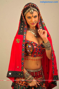 Gabriela Bertante Tamil Actress photo