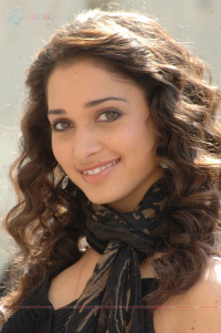 Paiyaa photos