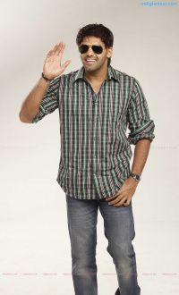 Boss Engira Baskaran Tamil Movie photos