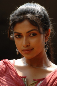 Vettai photos