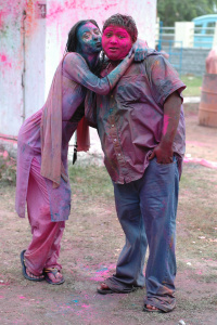 Thulli Ezhunthathu Kadhal photos