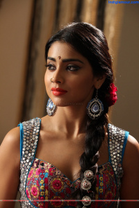 Peru Mattum Than Pavithra photos