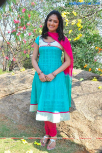 Haripriya South Actress photo