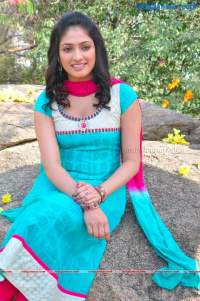 Haripriya South Actress photo