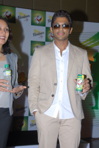 7up With AlluSeason photos