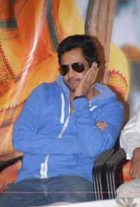 Ayyare Press Meet photos