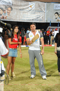 Karnataka Bulldozers Vs Mumbai Heroes Telugu Event photos