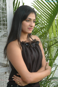 Haripriya Telugu Actress photos