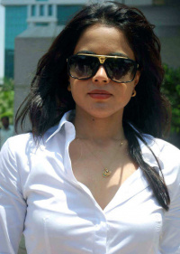 Sameera Reddy photos