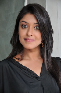 Payal Ghosh photos