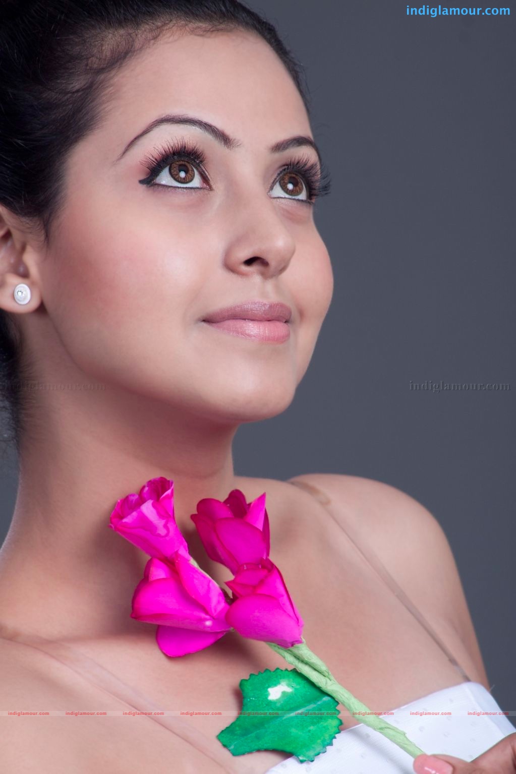 neelam gouhrani new face - model and actress...