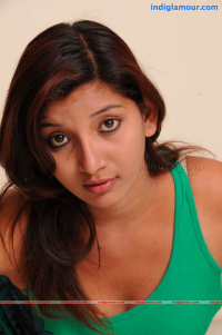Vinni Telugu Actress photo