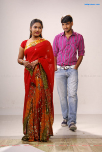 Chilipi Allarilo Chinni Aasa photos