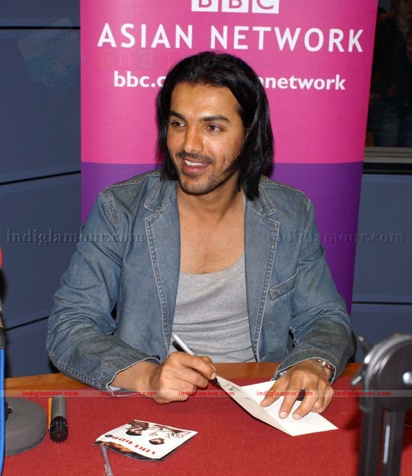 John Abraham Actor hd photo