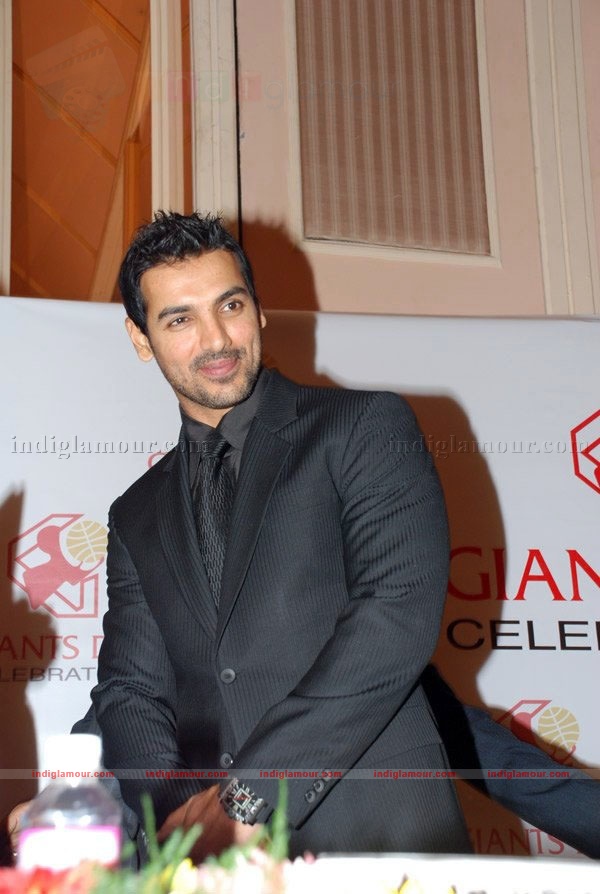 John Abraham Actor hd photo