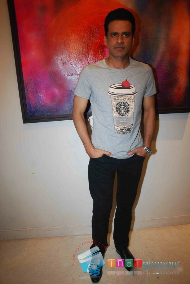 Manoj Bajpai Actor hd photo