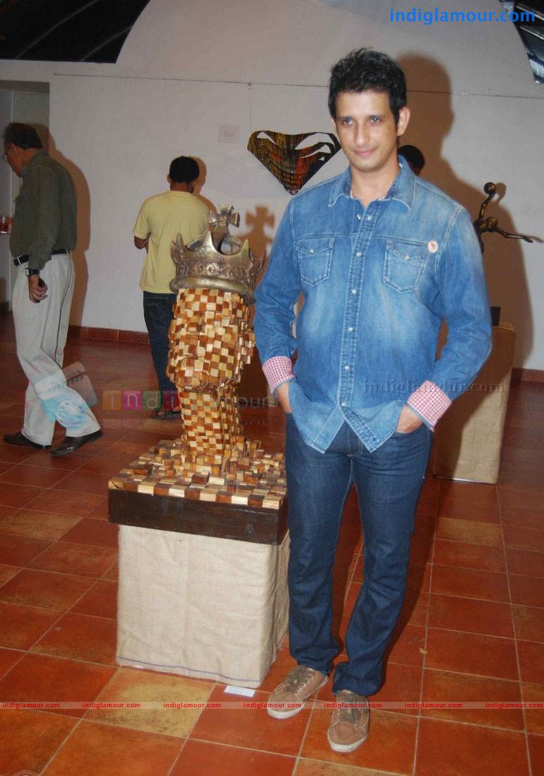 Sharman Joshi Actor hd photo